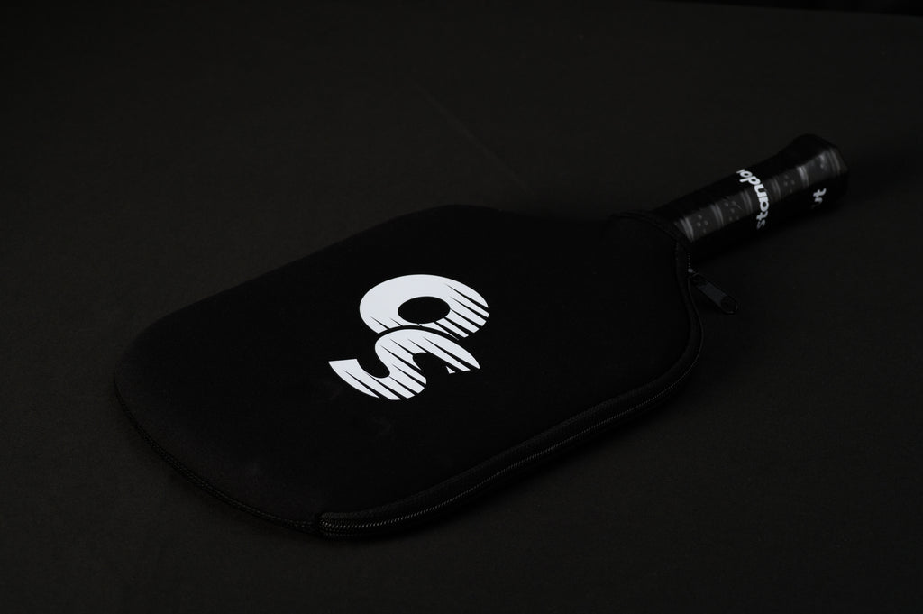 Standout KC1  (Kevlar x Carbon Fibre) - Includes Paddle Cover